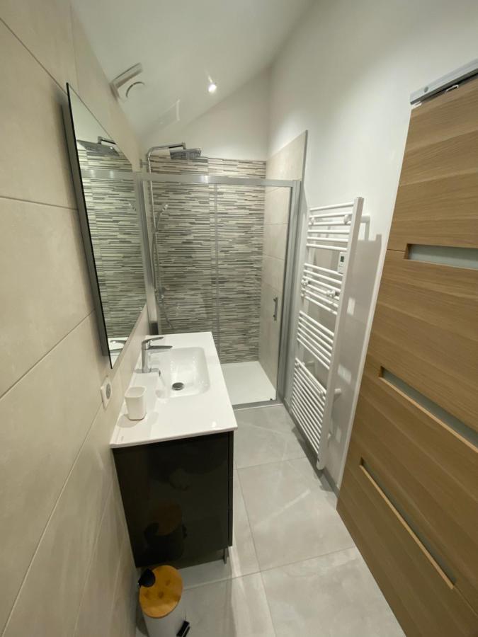 Landreville Studio Chez Mongery מראה חיצוני תמונה